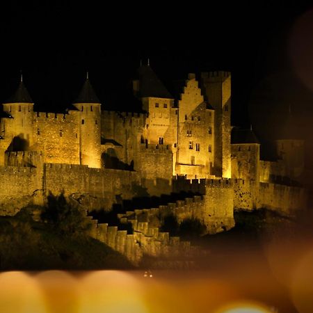 Апартаменты La Pittoresque 2 Каркассон Номер фото